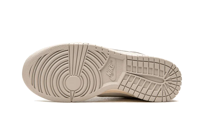 Nike Dunk Low Light Bone - immagine 3